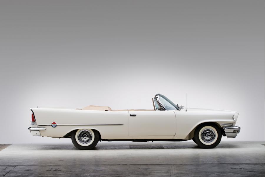  Chrysler 300D Convertible 1958 года  (фото 20 из 27)